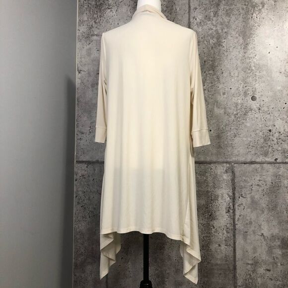 Bailey Creamy White Long Cardigan - Picture 3 of 11